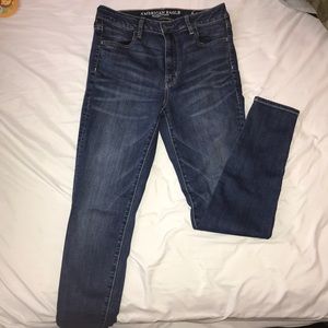 High waisted jeans
